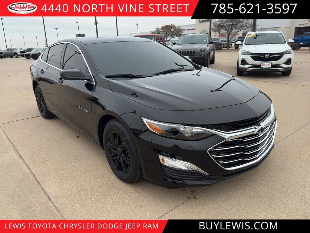 2024 Chevrolet Malibu 1LS's photo