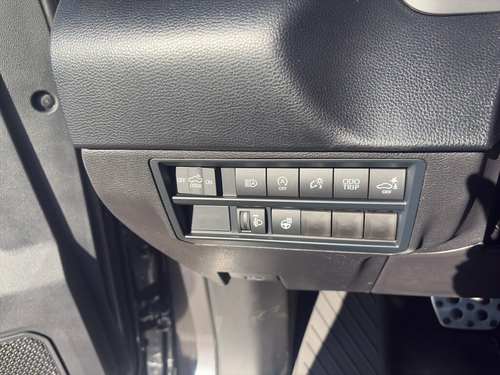 2026 Toyota Tundra SR5 - Photo 7