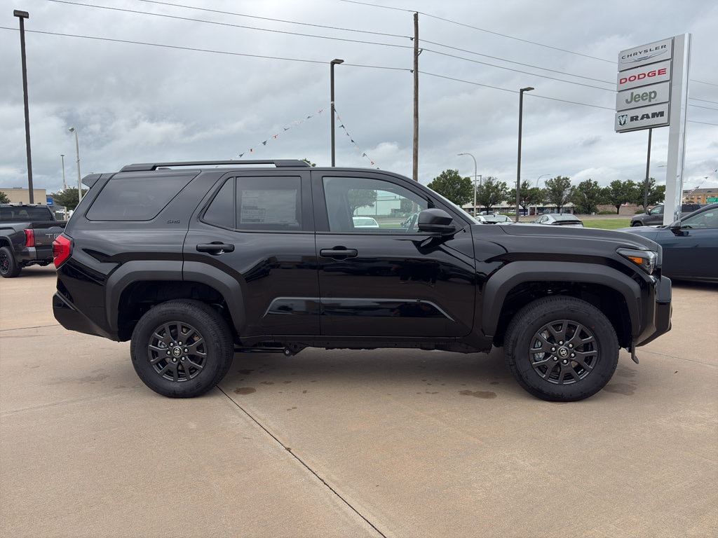 2026 Toyota 4Runner SR5 - Photo 15