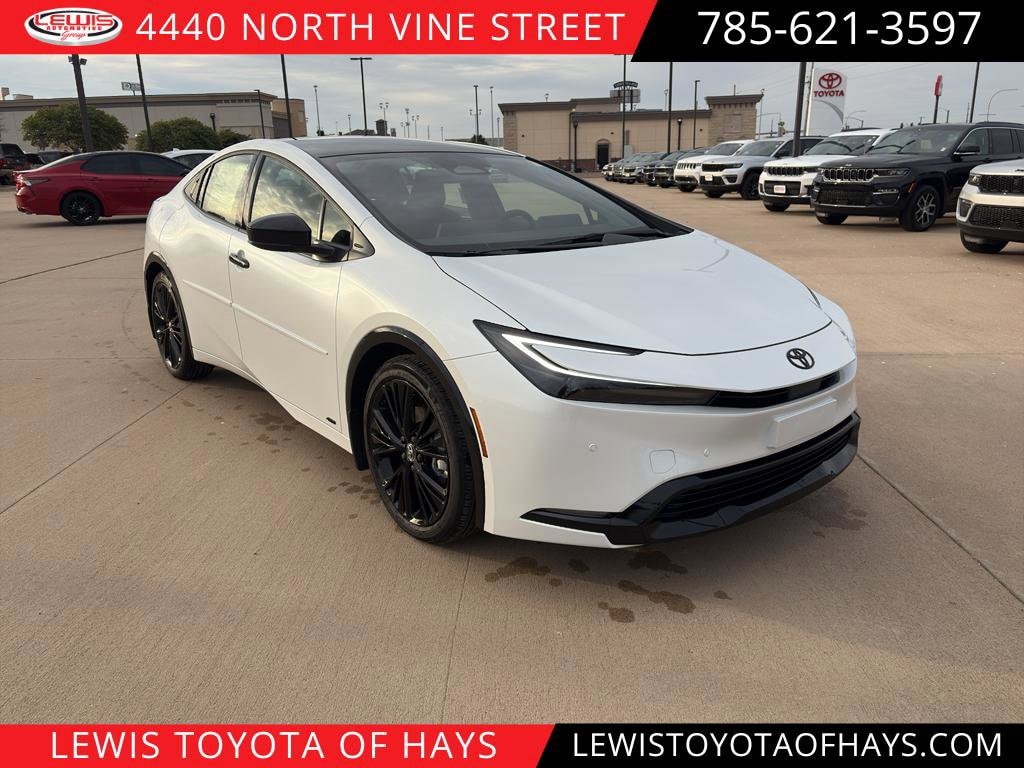 2026 Toyota Prius Hatchback 