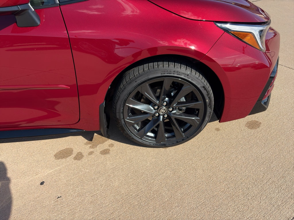 2026 Toyota Corolla SE - Photo 15