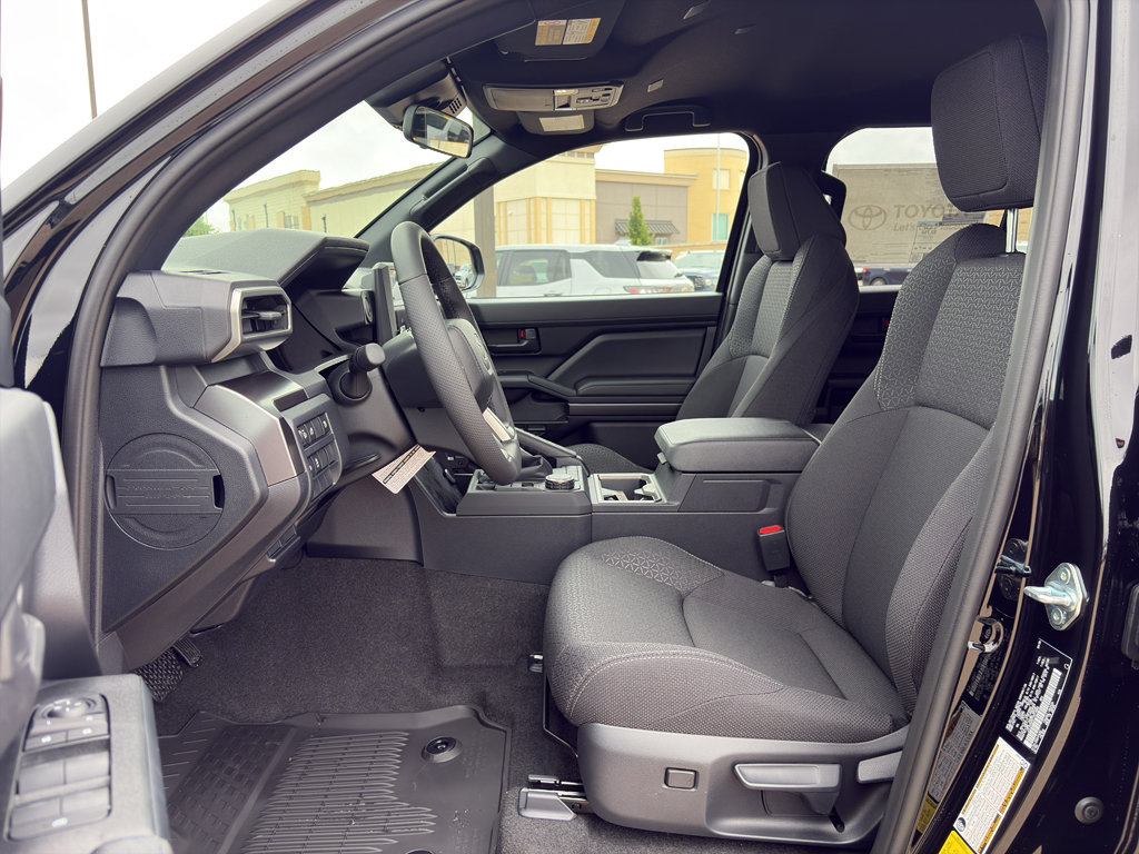 2026 Toyota 4Runner SR5 - Photo 10