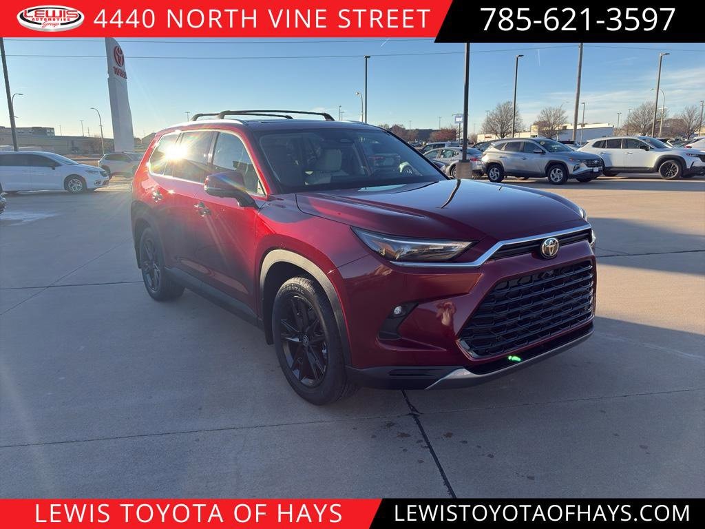 2026 Toyota Grand Highlander Platinum's photo