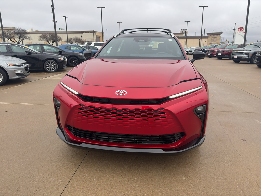 2025 Toyota Crown Signia Limited - Photo 17