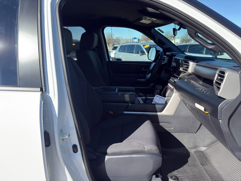 2026 Toyota Tundra SR5 - Photo 13