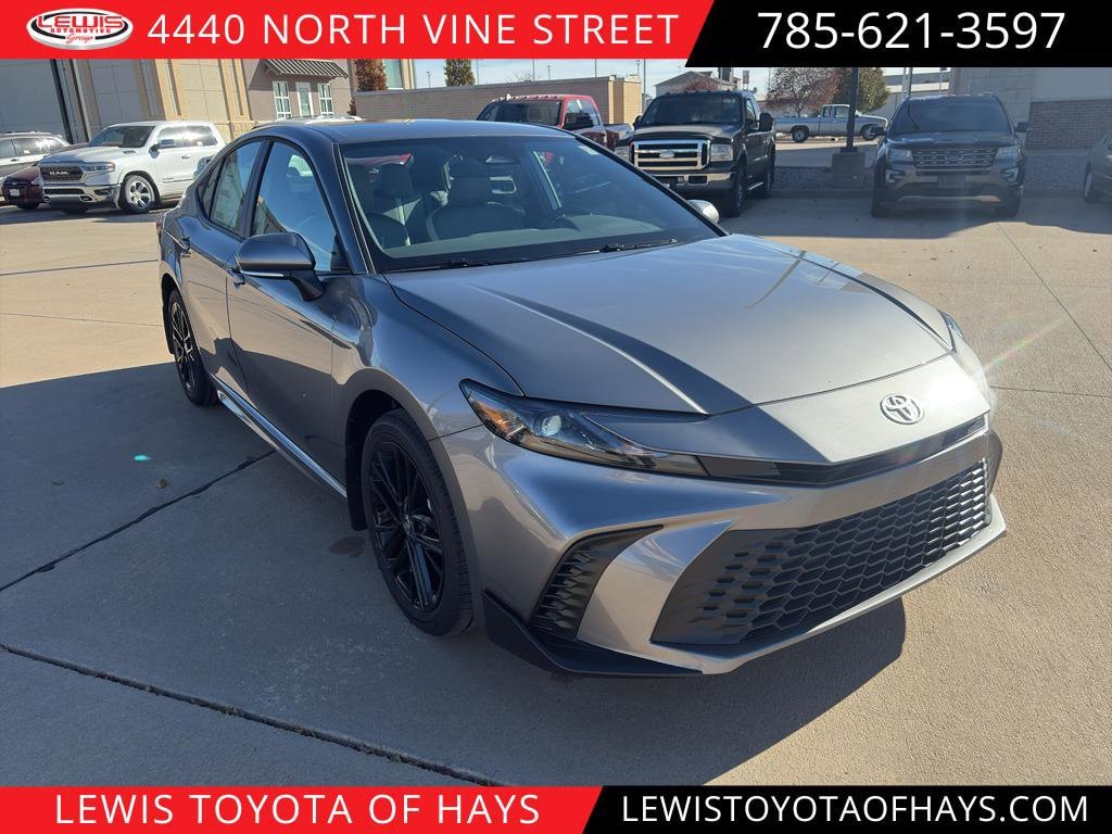 New 2026 Toyota Camry SE Sedan