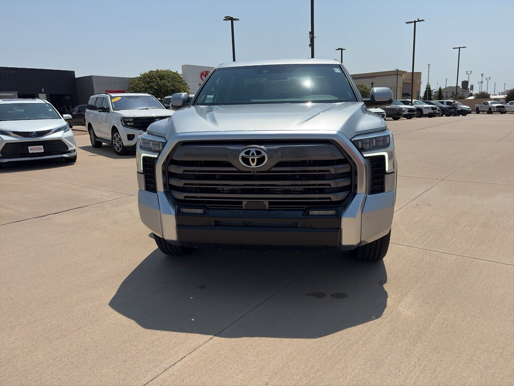2026 Toyota Tundra Limited - Photo 15