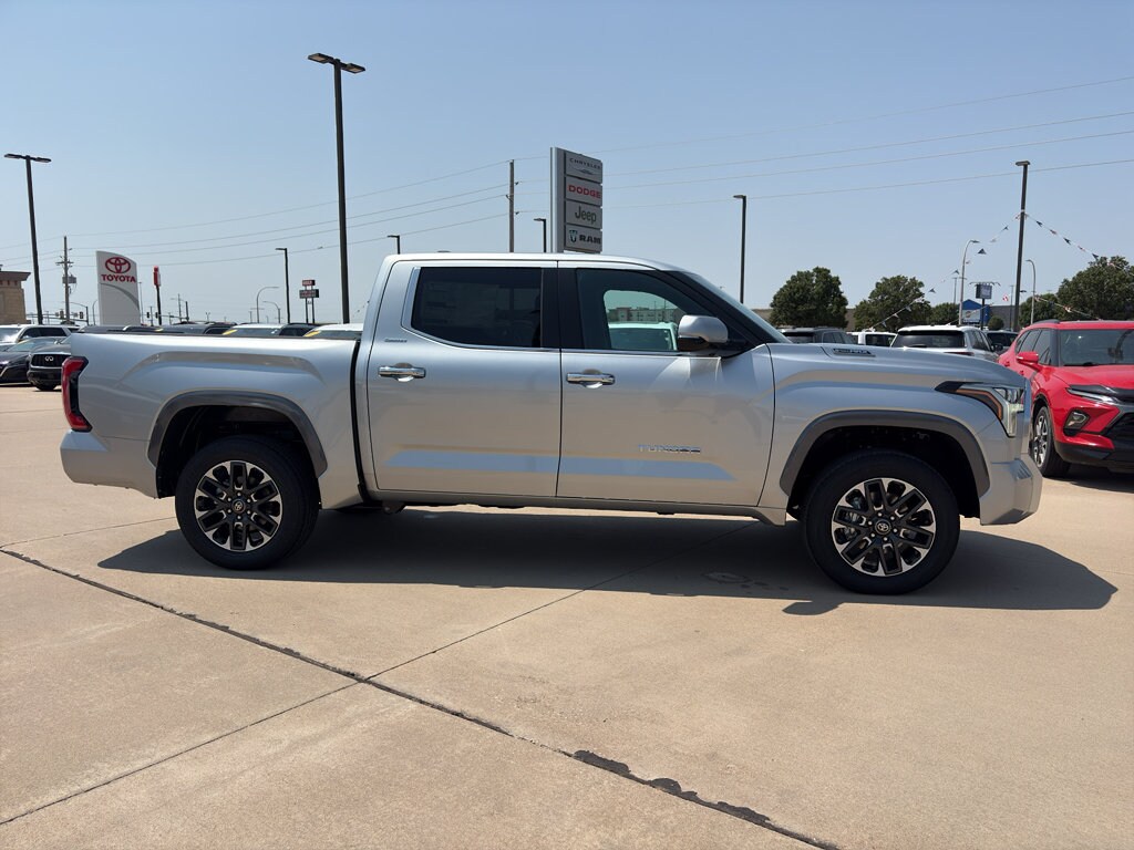 2026 Toyota Tundra Limited - Photo 13