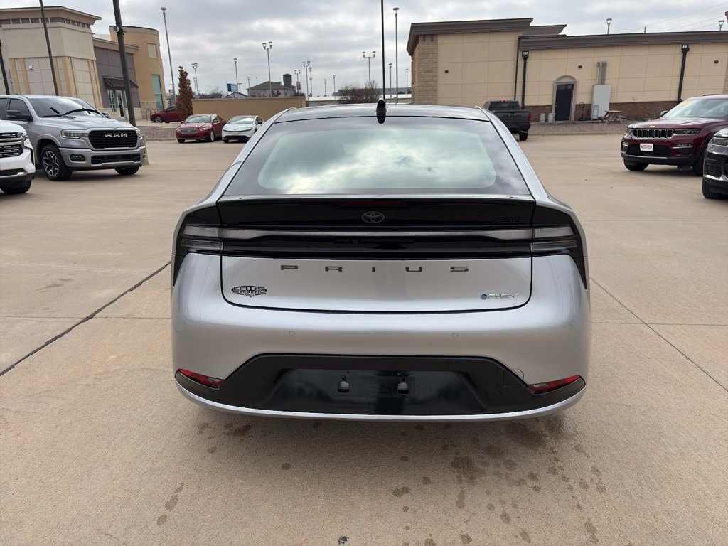 2026 Toyota Prius Plug-in Hybrid XSE Premium - Photo 3