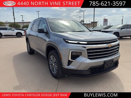 2024 Chevrolet Traverse FWD LT Sport Utility