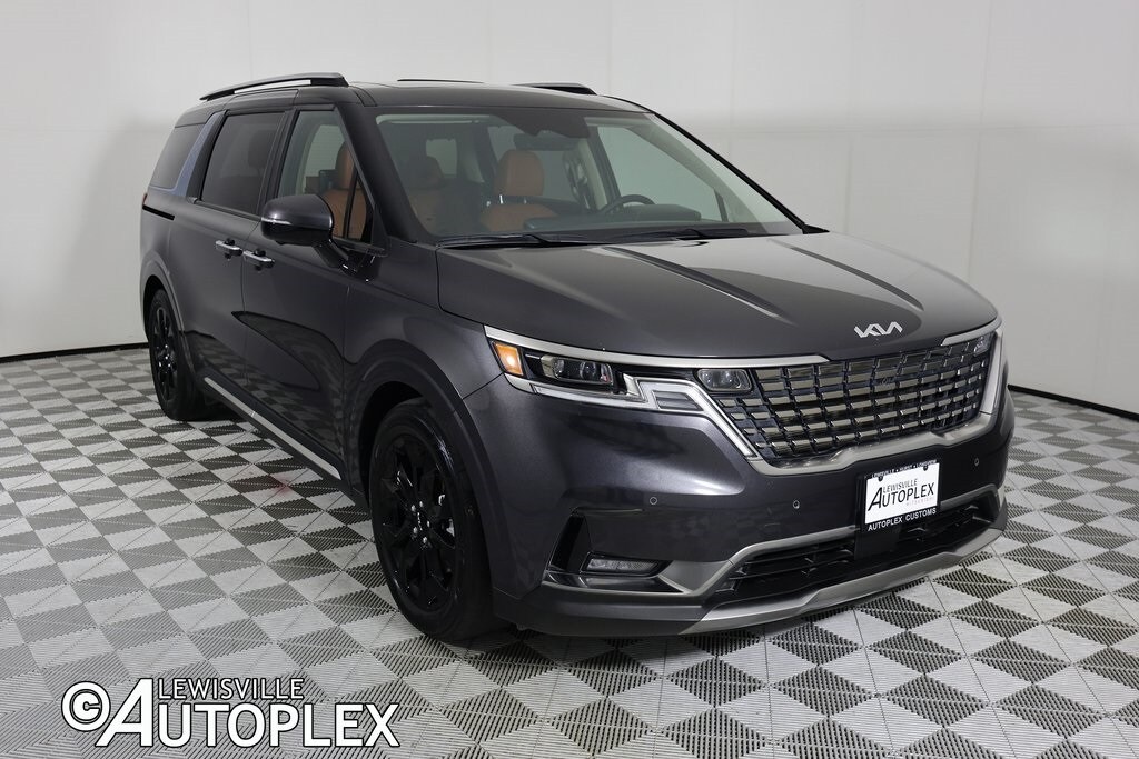 Used 2024 Kia Carnival SX Prestige Minivan/Van