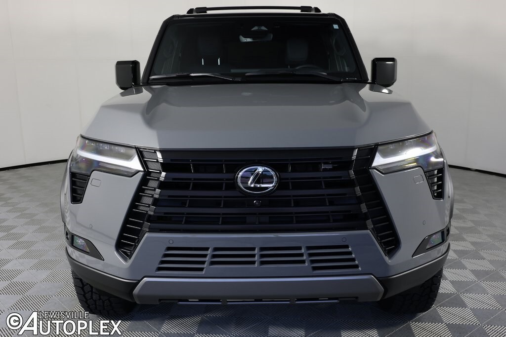 2025 Lexus GX 550 Overtrail photo 2