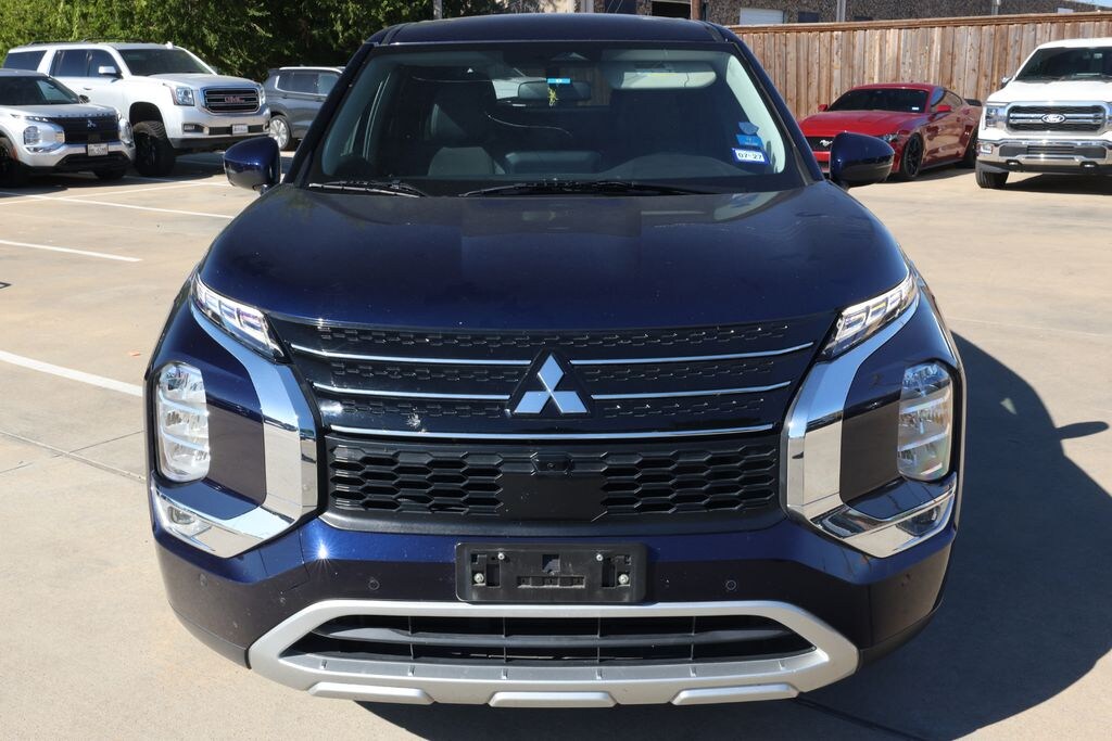 Used 2023 Mitsubishi Outlander SE Black Edition SUV