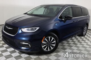 2024 Chrysler Pacifica Hybrid