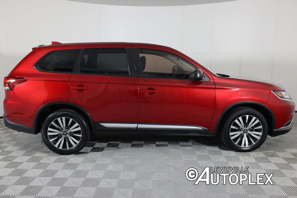 Used 2020 Mitsubishi Outlander ES SUV