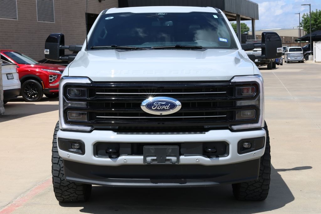 Used 2025 Ford F-250SD Platinum Truck