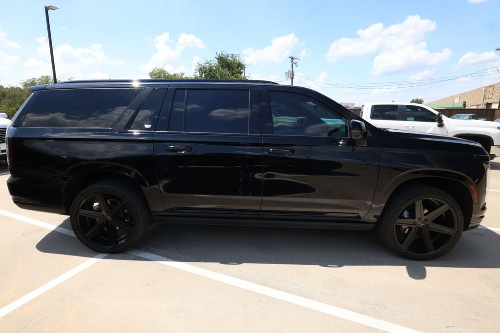 Used 2025 Cadillac Escalade ESV Sport SUV