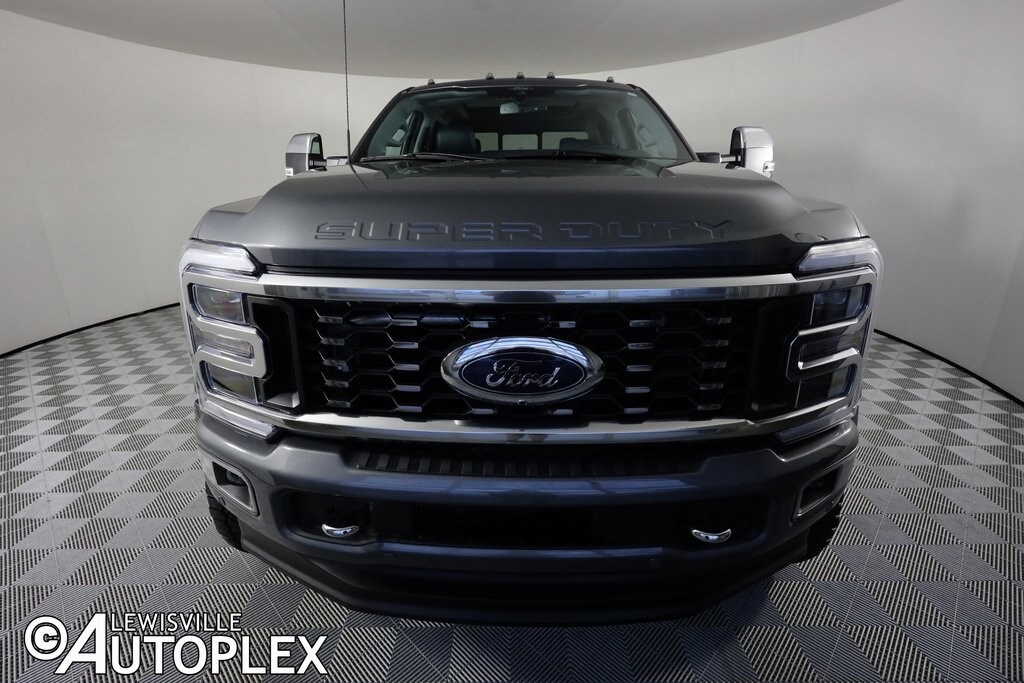 2024 Ford F-450 Limited photo 2