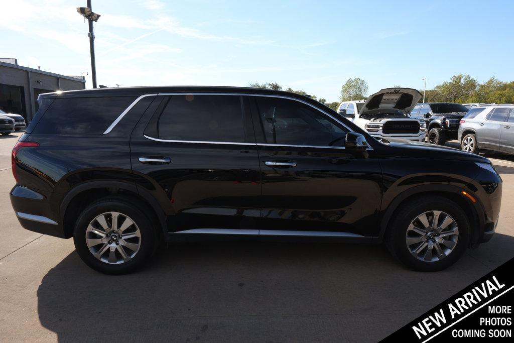 Used 2025 Hyundai Palisade SE SUV