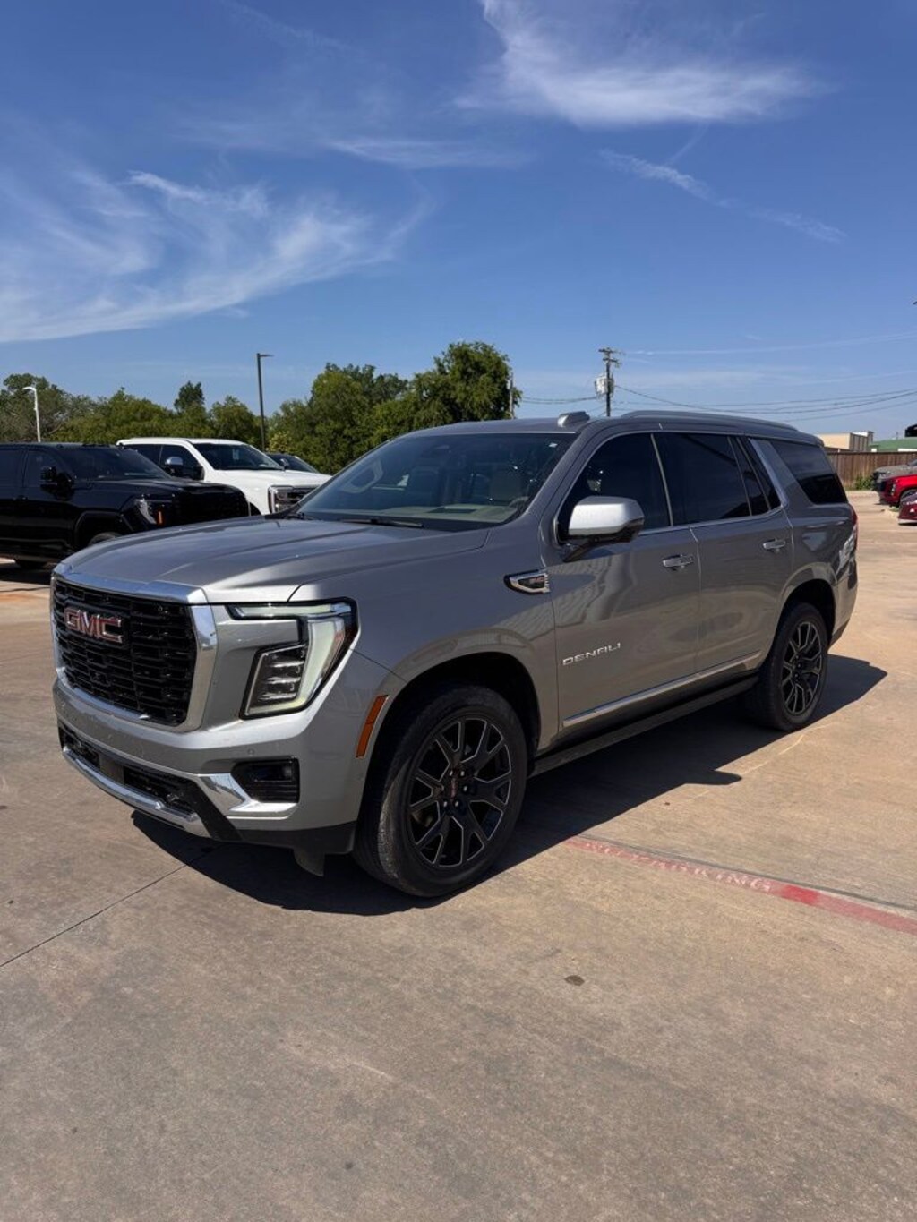 Used 2025 GMC Yukon Denali SUV