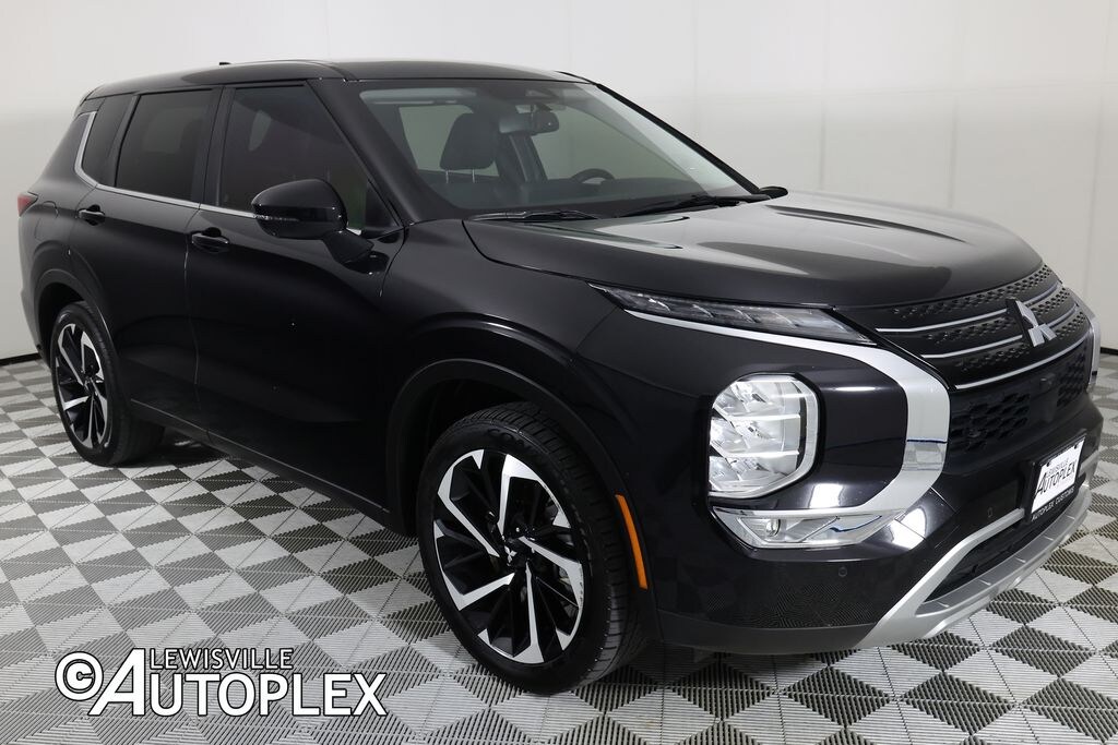 Used 2024 Mitsubishi Outlander SE SUV
