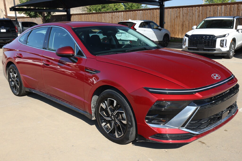 Used 2025 Hyundai Sonata SEL Sedan