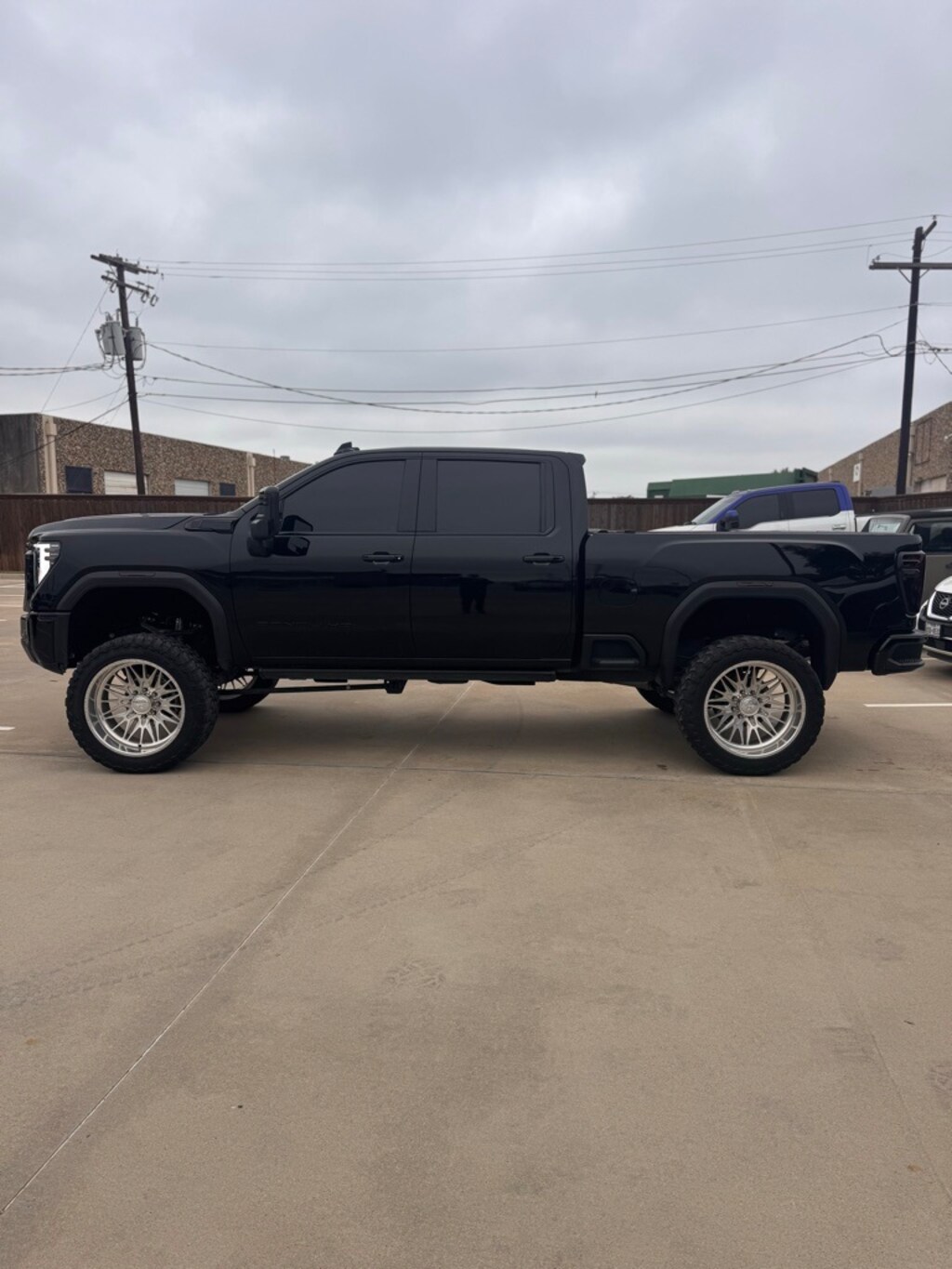 Used 2024 GMC Sierra 2500HD Denali Truck