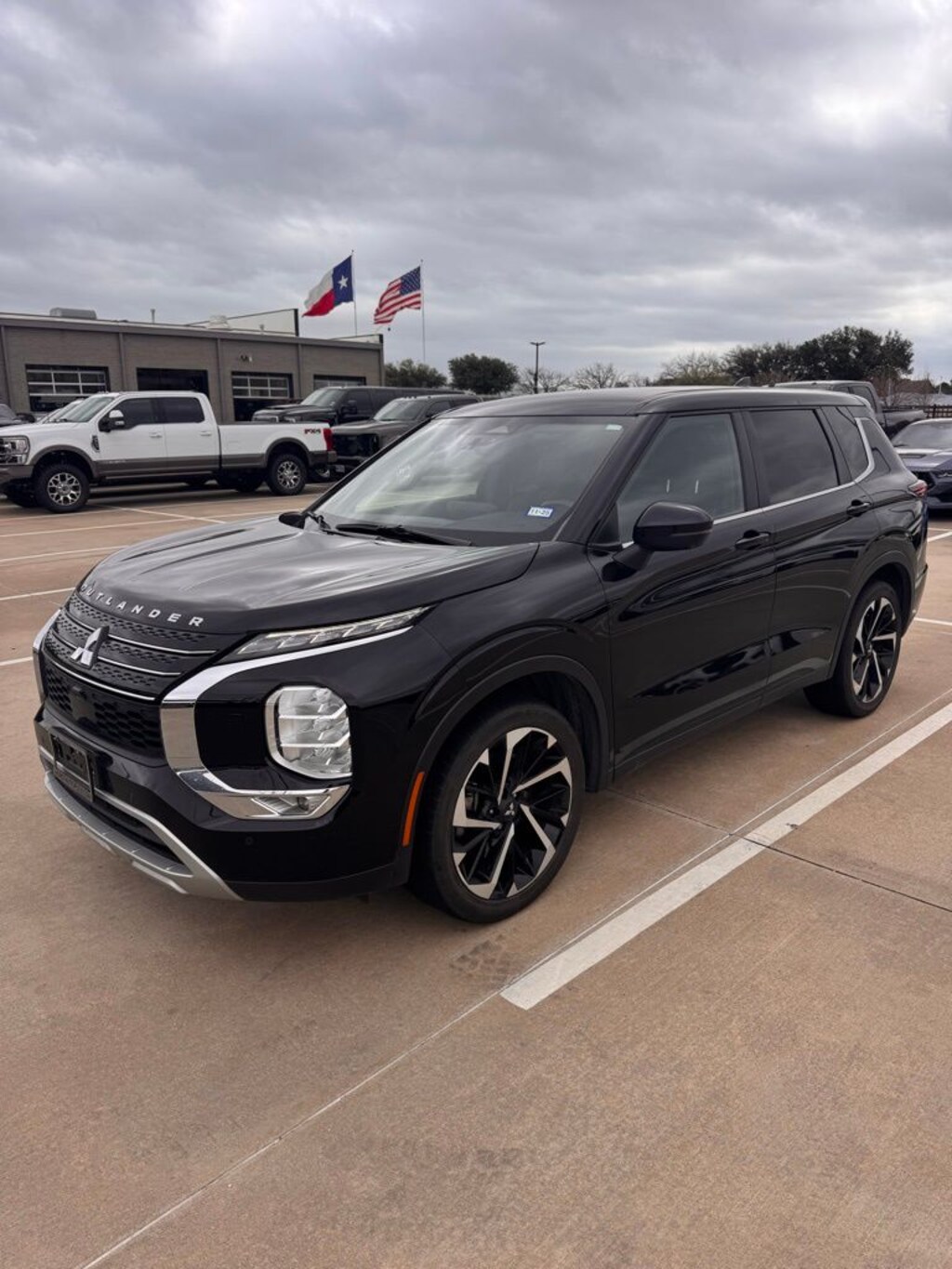 Used 2022 Mitsubishi Outlander SE SUV