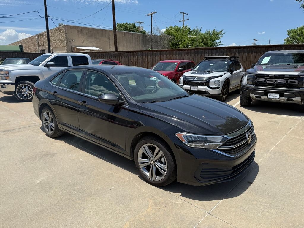 Used 2024 Volkswagen Jetta 1.5T SE Sedan