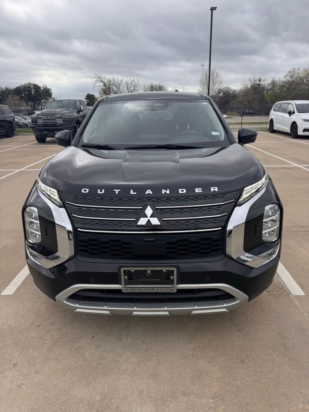 Used 2022 Mitsubishi Outlander SE SUV