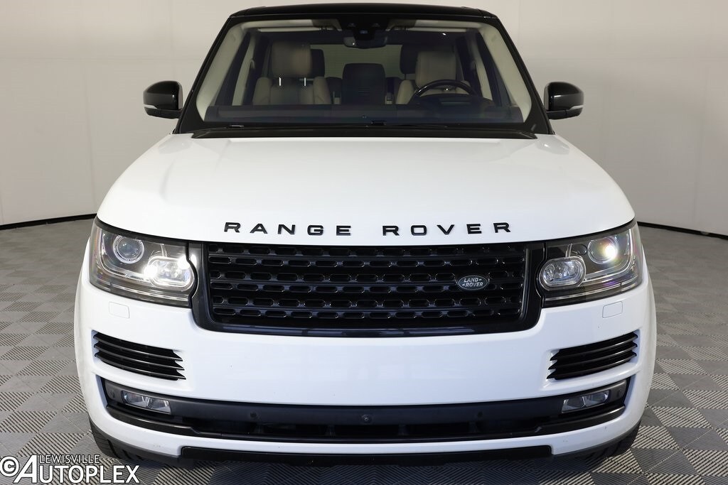 2017 Land Rover Range Rover SuperCharged photo 2