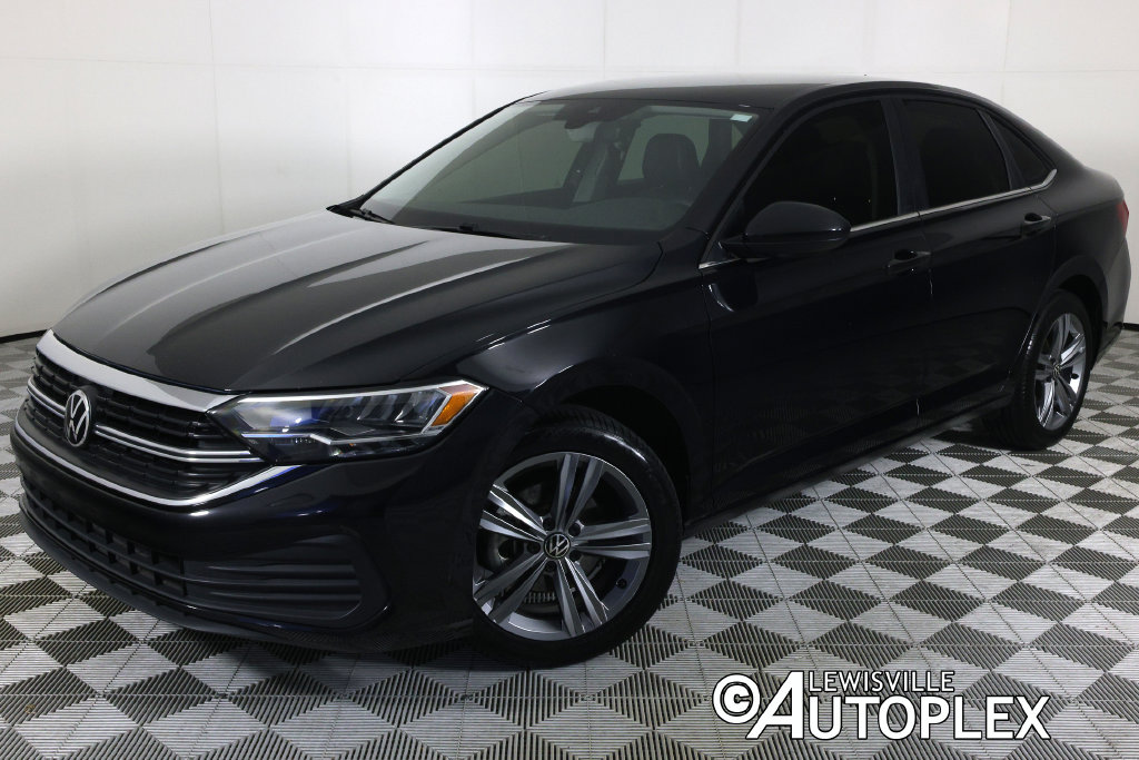Used 2024 Volkswagen Jetta 1.5T SE Sedan