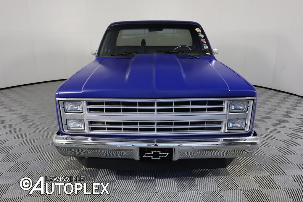 1987 Chevrolet C/K Pickup photo 2