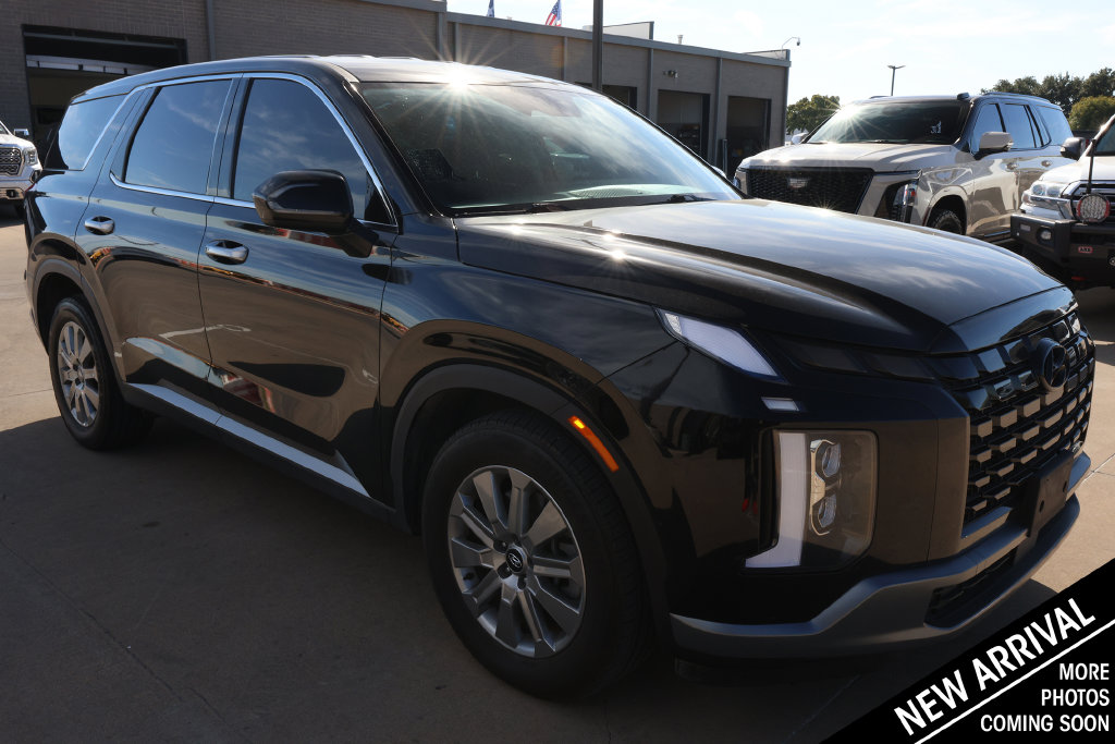 Used 2025 Hyundai Palisade SE SUV