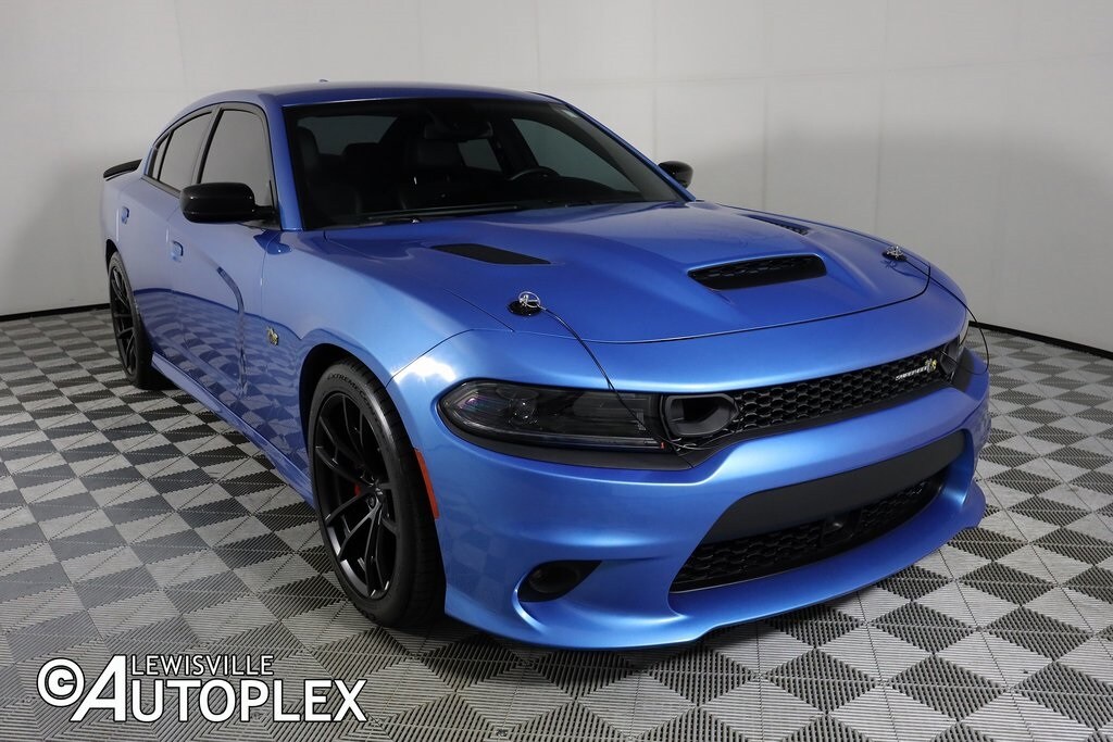 2023 Dodge Charger R/T Scat Pack photo 3