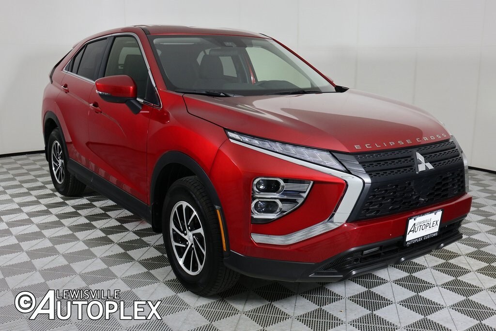 2025 Mitsubishi Eclipse Cross ES photo 3