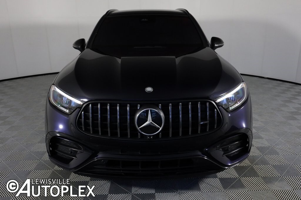 2024 Mercedes Benz GLC 43 AMG photo 2