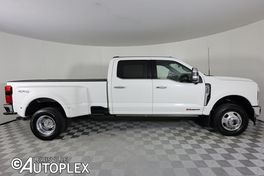 Used 2024 Ford F-350SD Lariat Truck