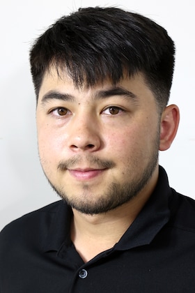 Staff member Derrick Musantry from ID_40d3056623d2