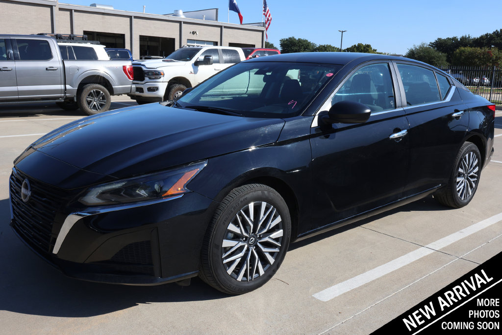 2025 Nissan Altima