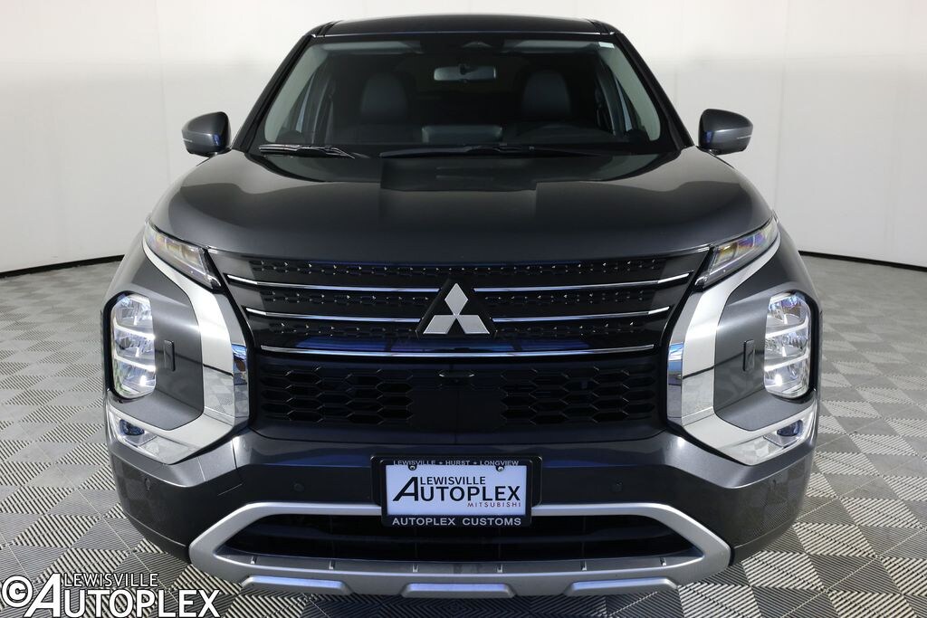 Used 2024 Mitsubishi Outlander Phev SE SUV
