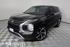2023 Mitsubishi Outlander SE SUV