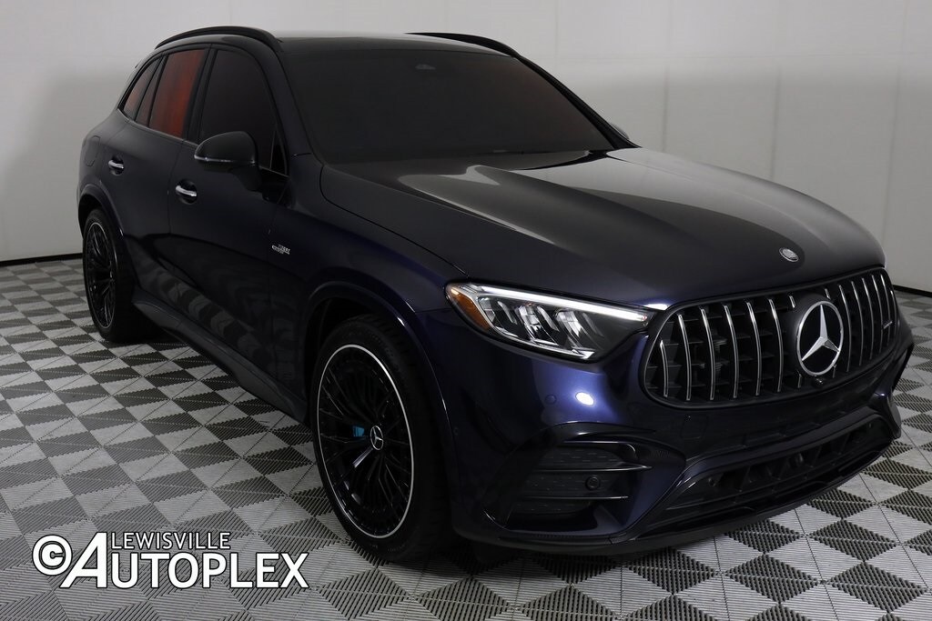 2024 Mercedes Benz GLC 43 AMG photo 3