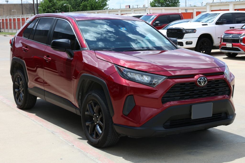 Used 2022 Toyota RAV4 LE SUV