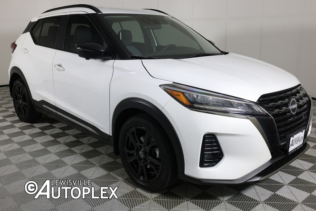 Used 2023 Nissan Kicks SR SUV
