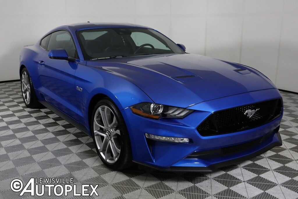 2021 Ford Mustang GT Premium photo 3