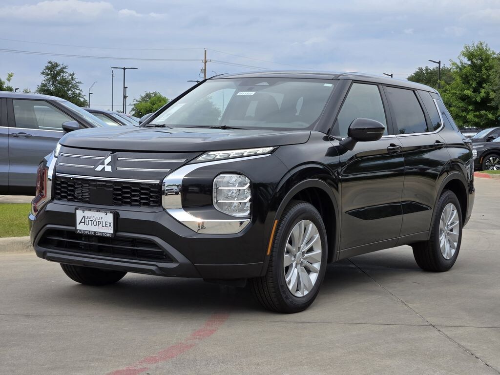 New 2026 Mitsubishi Outlander ES SUV