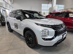 2025 Mitsubishi Outlander PHEV SEL Black Edition SUV