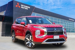 2025 Mitsubishi Outlander SE SUV