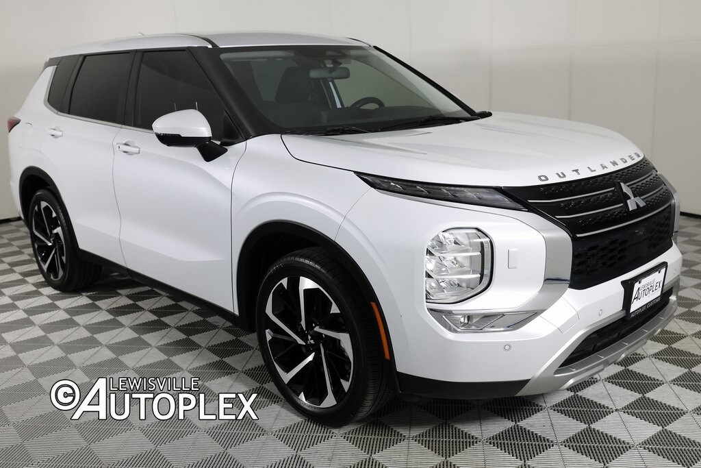 Used 2023 Mitsubishi Outlander SE SUV